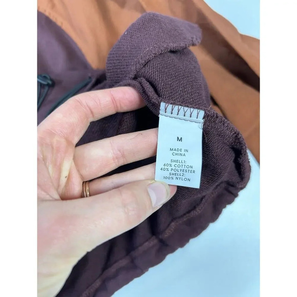 BKE Core Jacket Mens Medium Windbreaker Full Zip Hooded Maroon Gorpcore - Picture 9 of 9